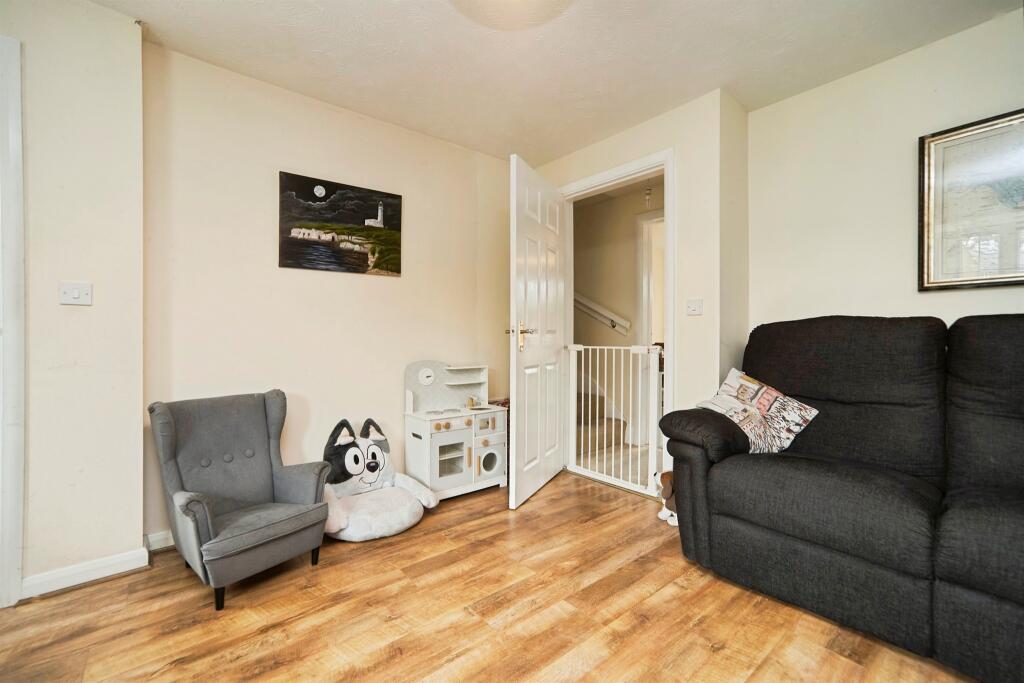House in Bradford - View 4