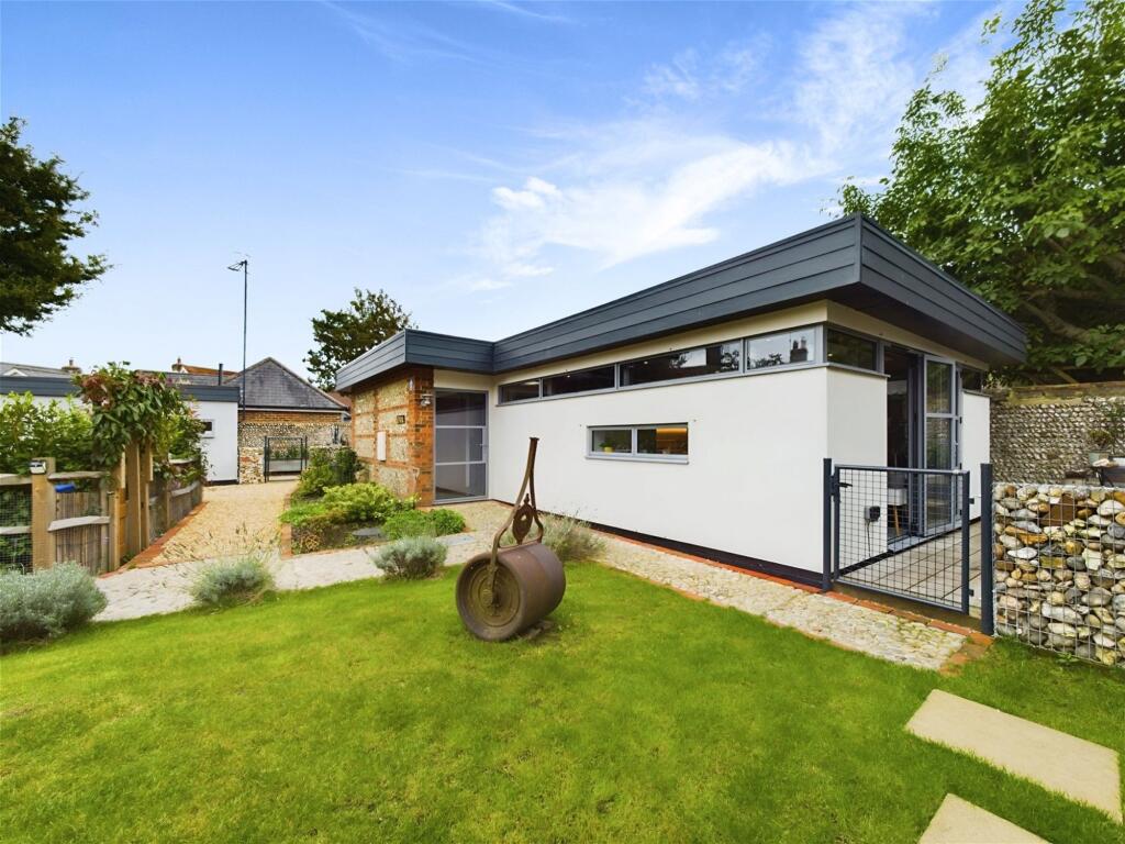 54A Church Road, Worthing, BN13