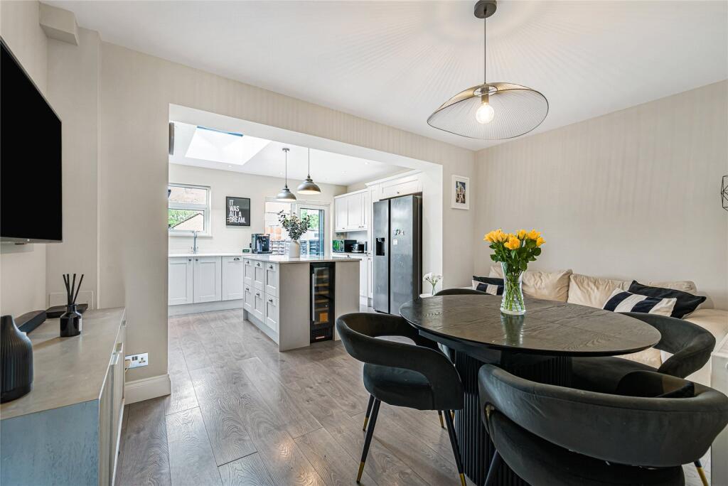 House in London - More