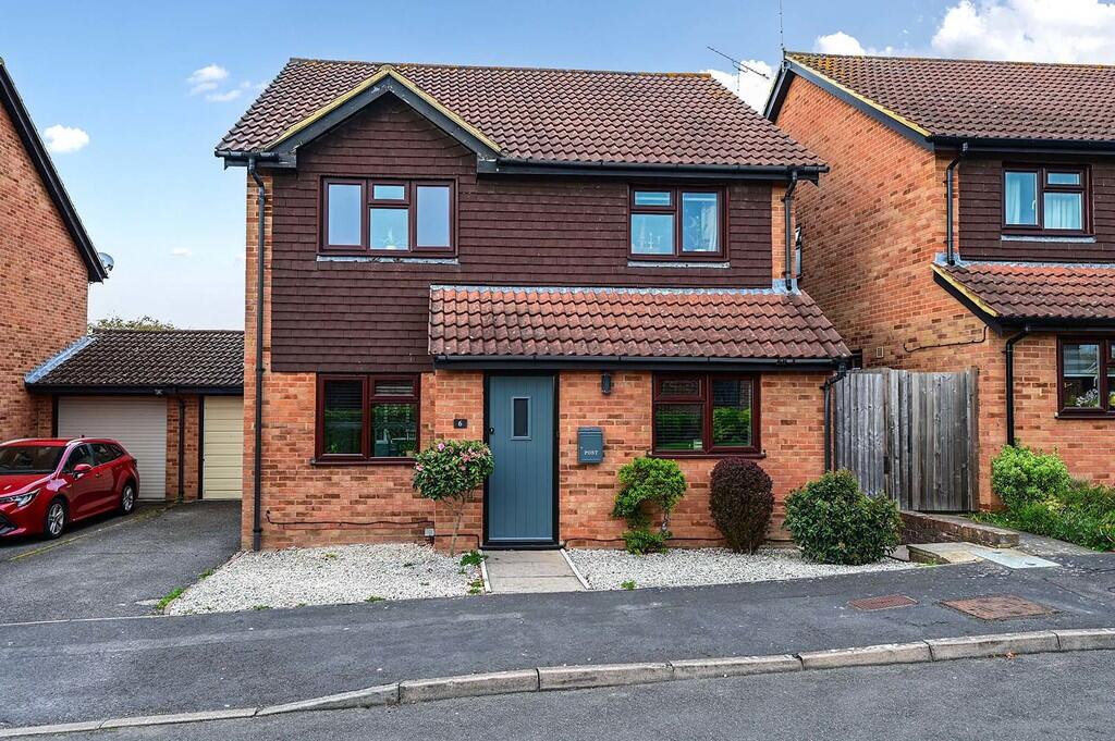 Main image of property: Borderside, Yateley