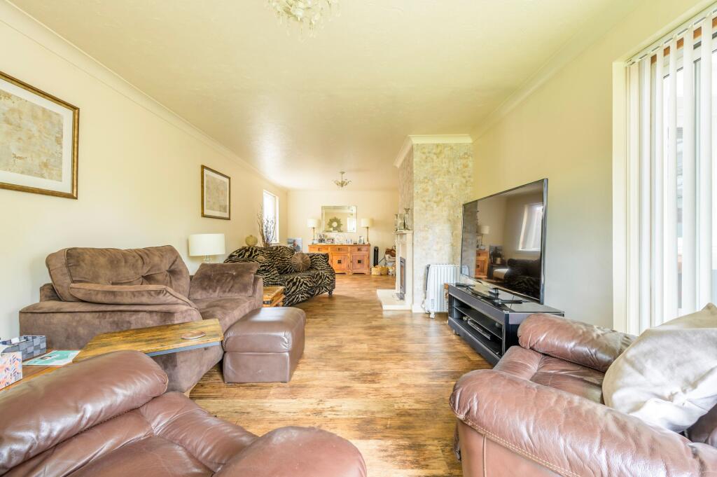 House in Mid Suffolk, Rickinghall Superior - View 3