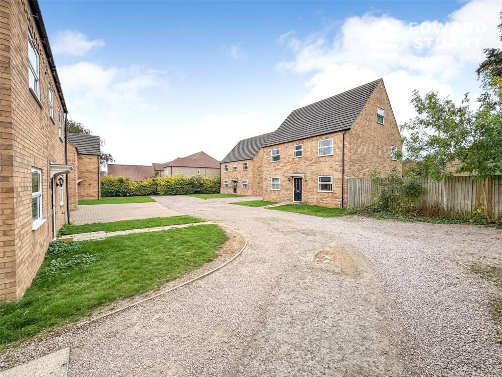 Diamond Close, Easton on the Hill, Stamford, Northamptonshire, PE9 photo 2