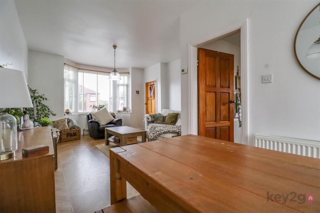 House in Sheffield, South Yorkshire - View 4