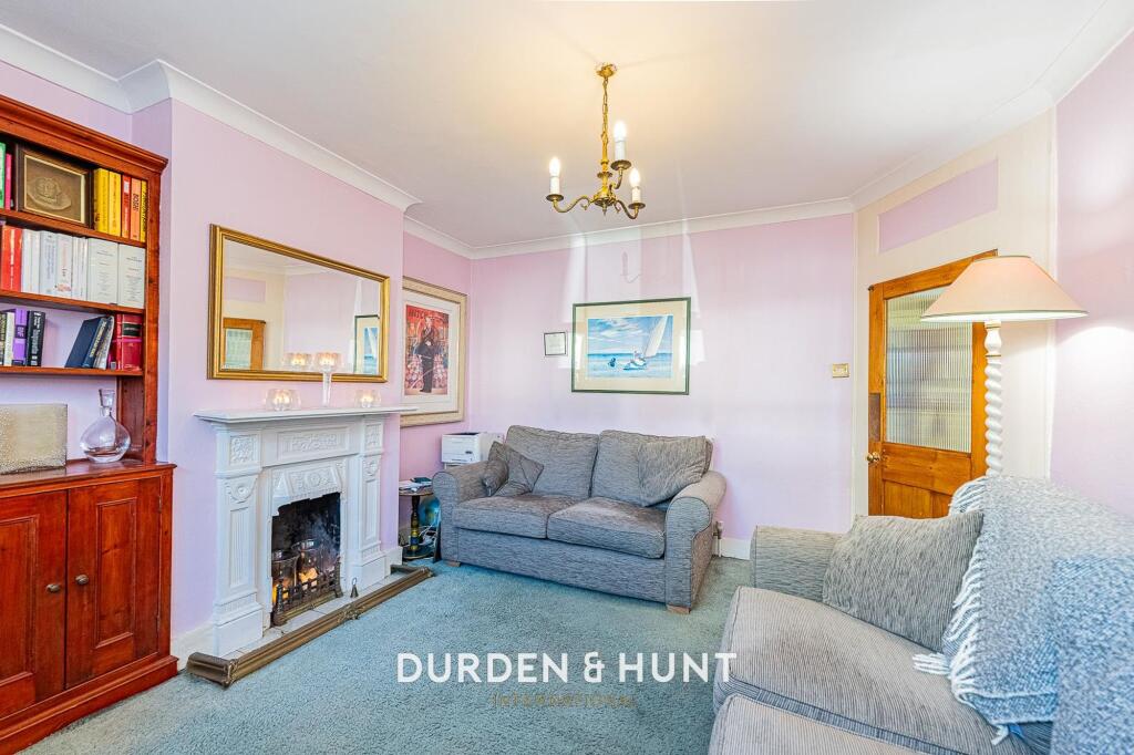 Halstead Road, London, E11 photo 4
