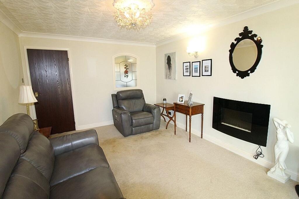 Fernleigh Drive, Brinsworth, Rotherham - View 4