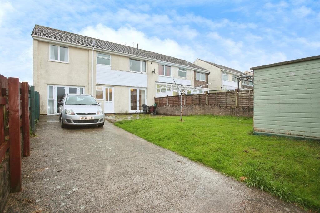 St. James Close, Maesycwmmer, Hengoed, Hengoed