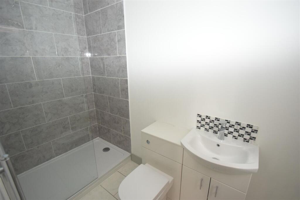 Apartment in Bedford, Cauldwell - More