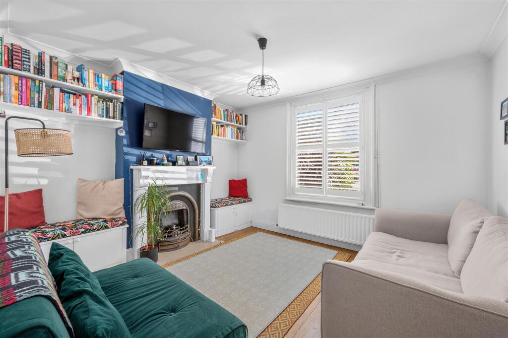 House in New Malden - View 2
