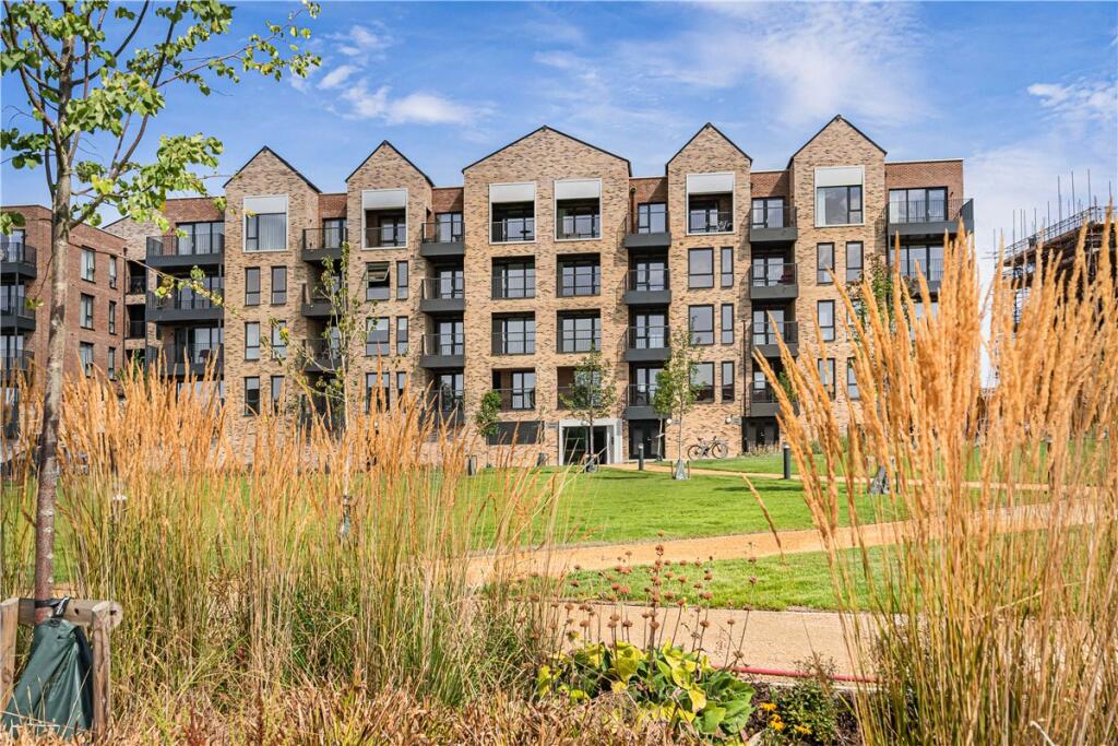 Main image of property: Munda Way, Oxford, Oxfordshire, OX2