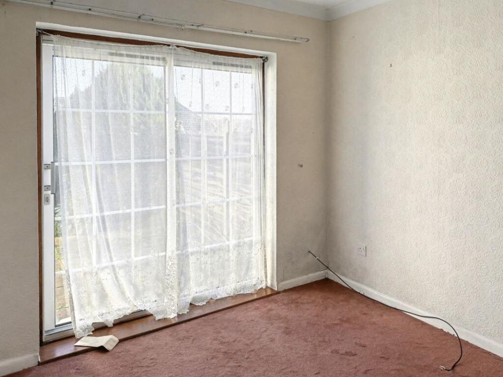 Additional image 5 of 28 Housman Close, Bromsgrove, B60 3LY