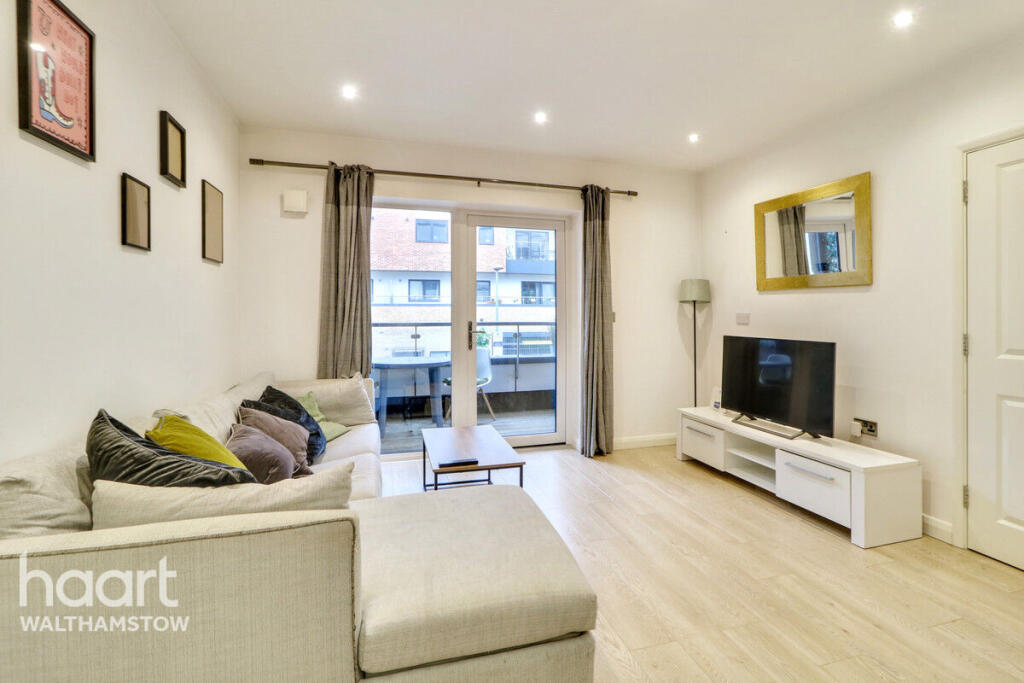 Main image of property: Thornbury Way, London