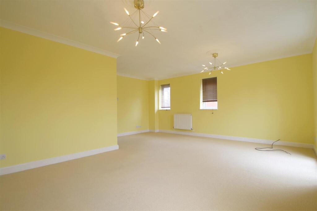 House in Cardiff - View 2