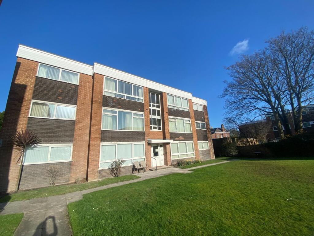 2-bed flat on Avon Court, Liverpool, £150,000