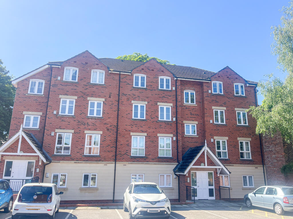 Main image of property: 8 Madeira Court, Hull