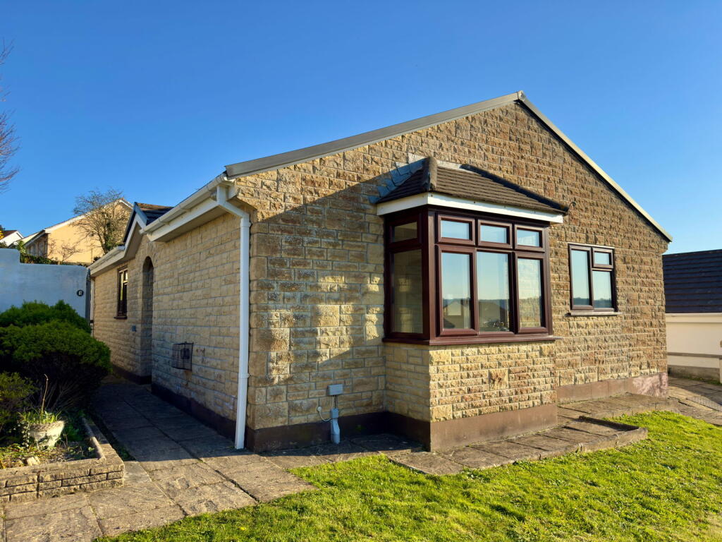 3-bed detached on 1, Foxdown Manor, Wadebridge, PL27, £299,950