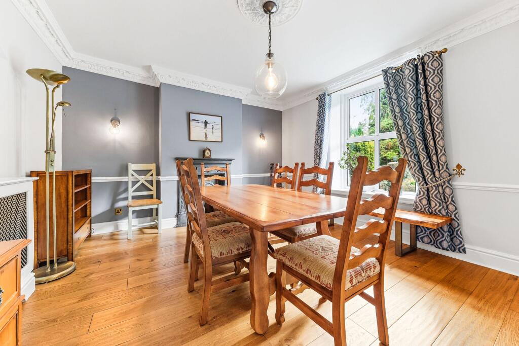 Germaine Terrace, Thorner, Leeds photo 2