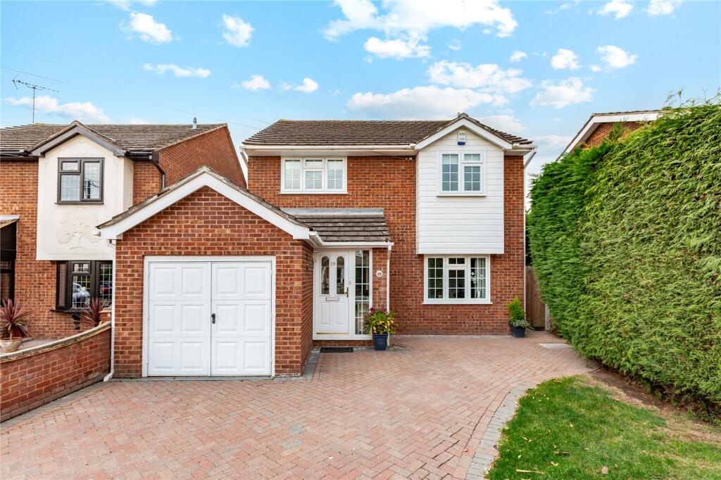 4-bed detached on Windermere Avenue, Hullbridge, Hockley, Essex, SS5, £550,000