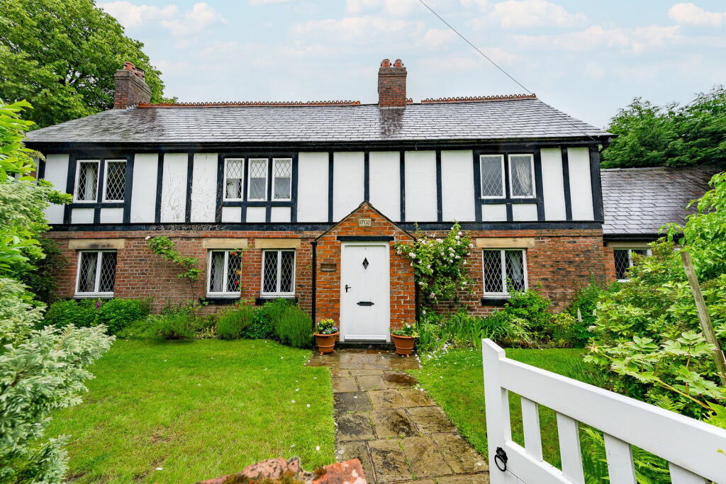 Main image of property: Church House Farm, 33 Woodplumpton Road, Woodplumpton, Preston, PR4 0NE