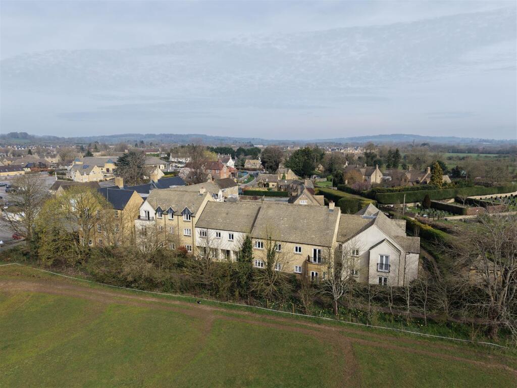 Main image of property: Station Road, Bourton-On-The-Water, Cheltenham