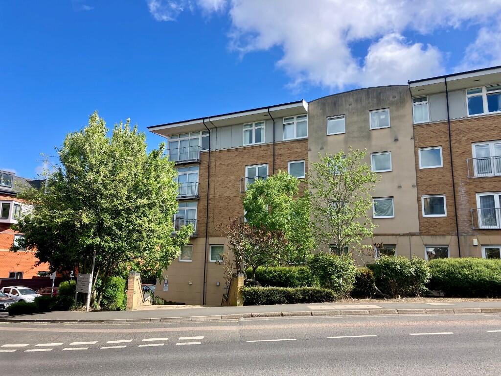 Main image of property: Camp Road, St. Albans, Hertfordshire, AL1 5JN
