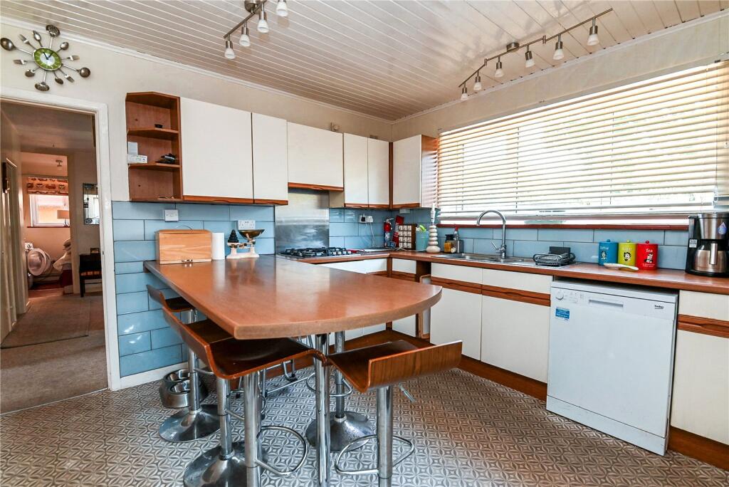 House in Southampton - View 3
