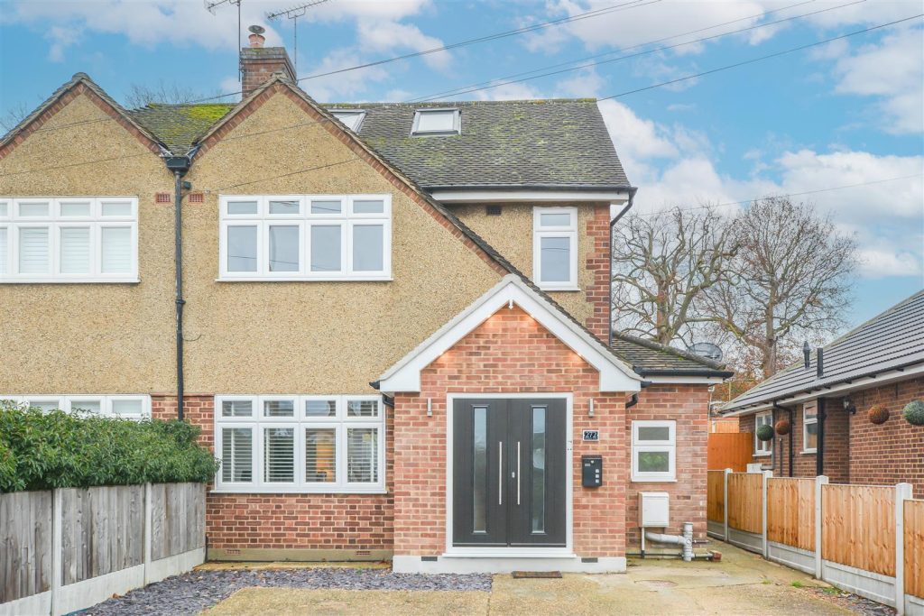 4-bed semi-detached on Warley Hill, Great Warley, Brentwood, £625,000