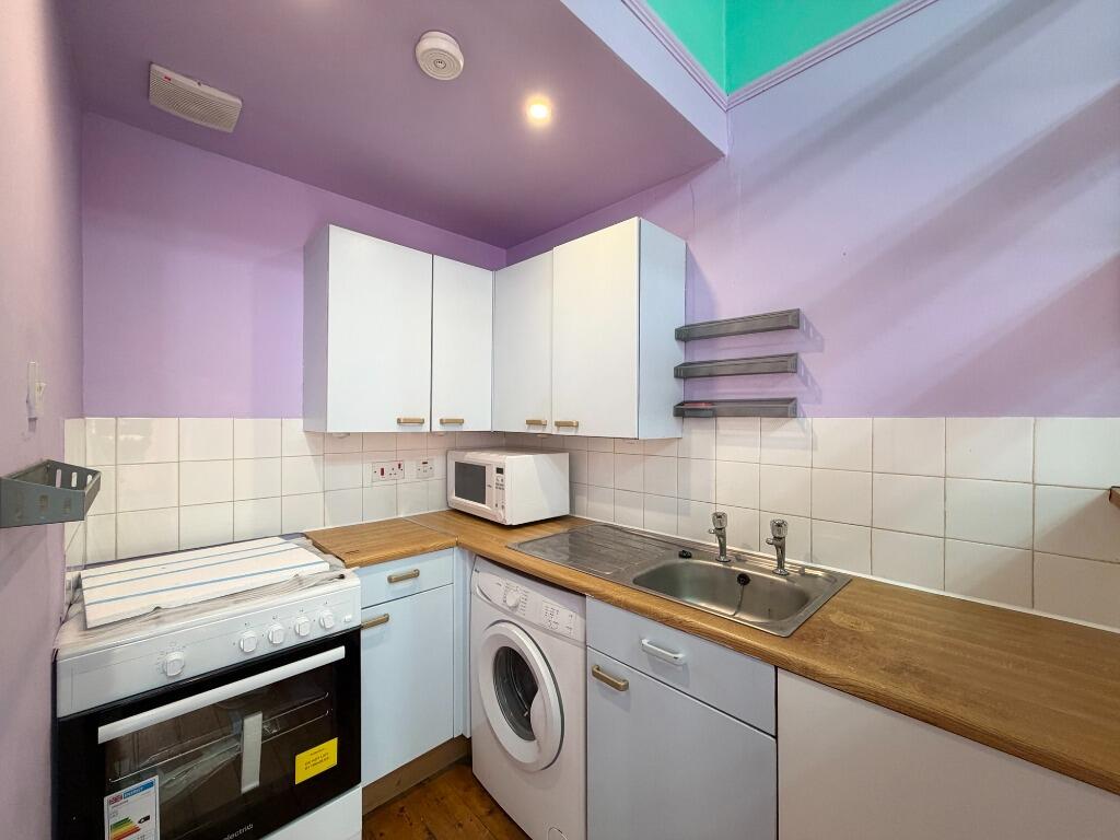 Apartment in Glasgow - More