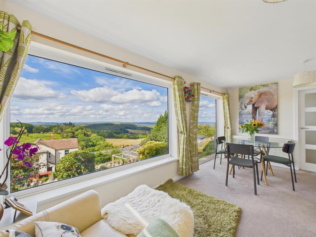 Lamb Bank, West Malvern photo 2