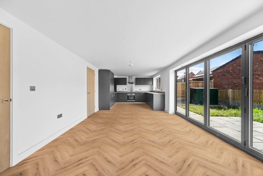 Additional image 2 of THE WHITEHALL - Dreslintone Close, Bradford