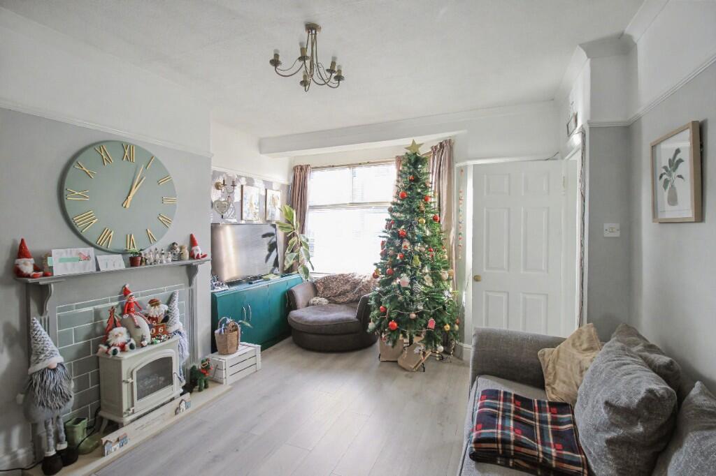 House in East Riding Of Yorkshire, Kingston upon Hull - View 4