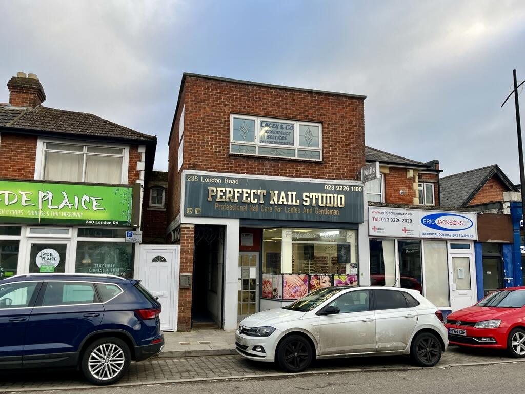 Main image of property: 238 & 238a London Road, Waterlooville, Hampshire, PO7 7HB