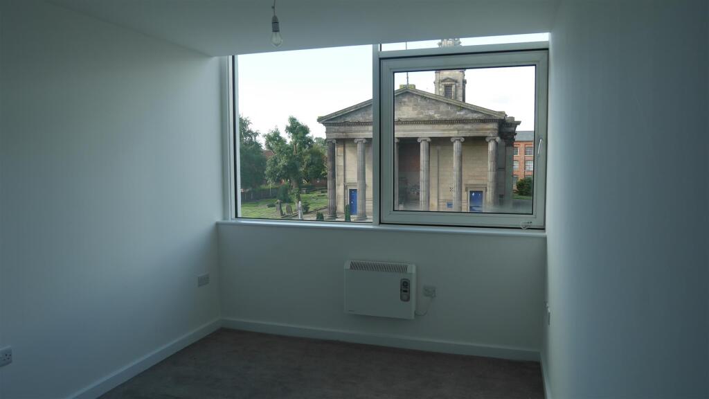 Apartment in Stockport - View 4