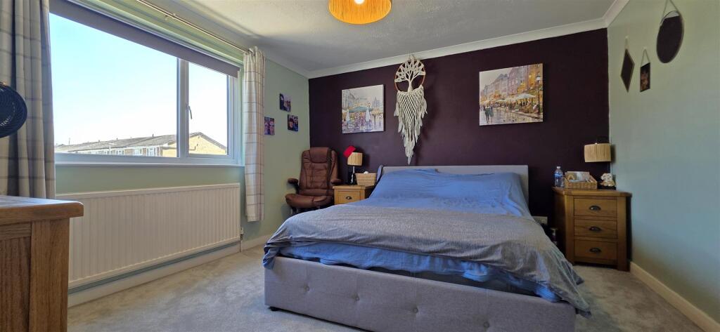 House in Melksham, Melksham Forest - More