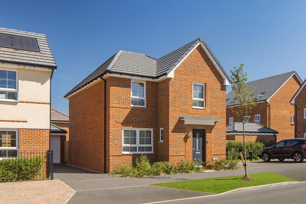 Main image of property: London Road,
Aylesford,
Kent,
ME16 0ZP