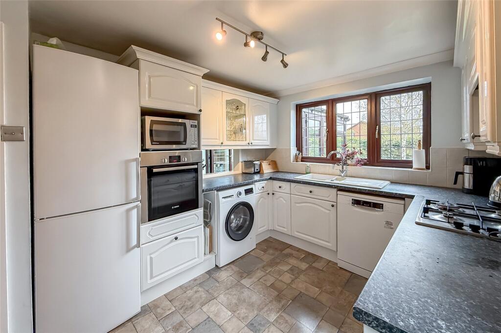 Additional image 6 of Mayfair Close, St. Albans, Hertfordshire, AL4