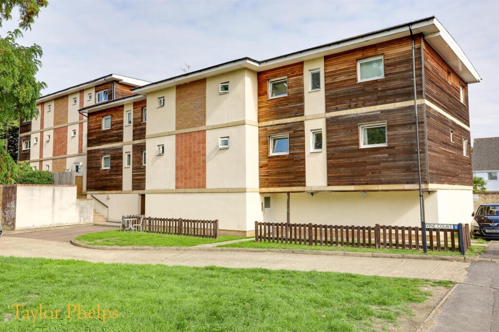 Main image of property: Vine Court, Ware - Chain Free