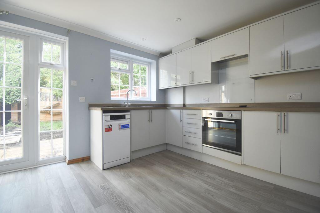 Birchwood, Chineham - More