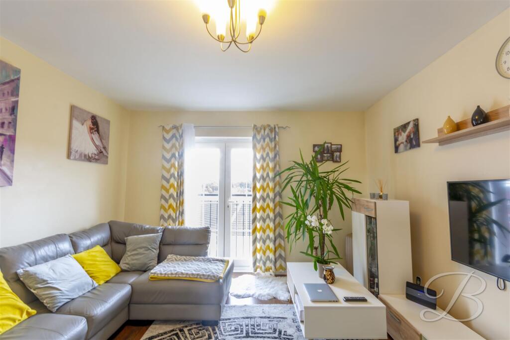 Apartment in Mansfield, Nottinghamshire - View 3