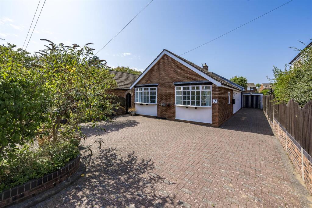 Main image of property: Elmdale Close, Formby, Liverpool