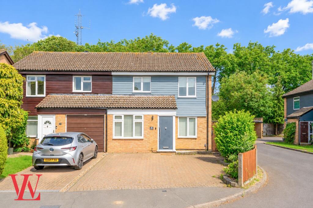 3-bed semi-detached on Sunningdale, Bishop's Stortford, CM23, £450,000