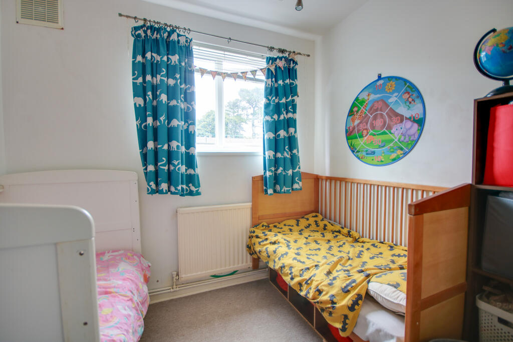 Apartment in Southampton - More