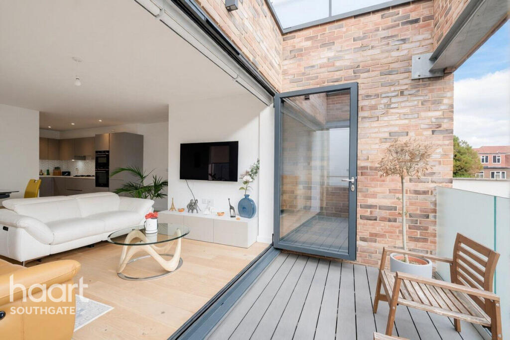 Apartment in London, North Finchley - View 5