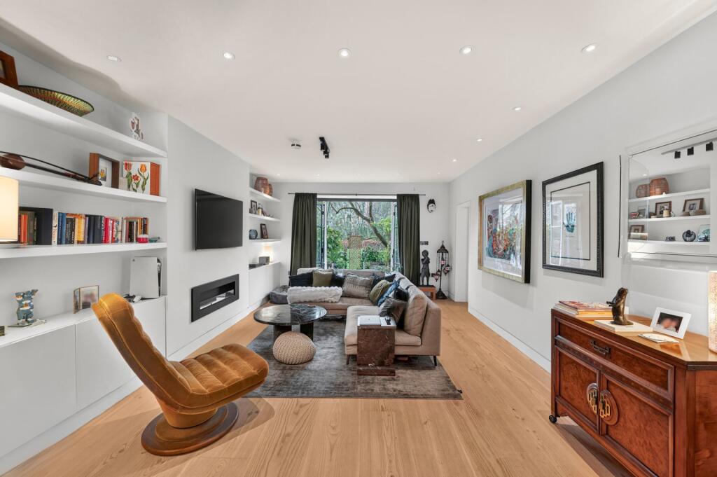 Main image of property: Sutherland Avenue, 
Little Venice, W9