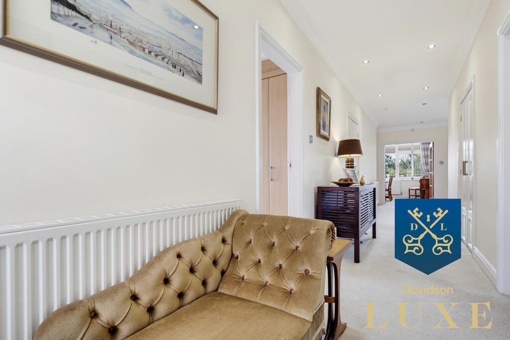 Apartment in Solihull, Ulverley Green - View 4