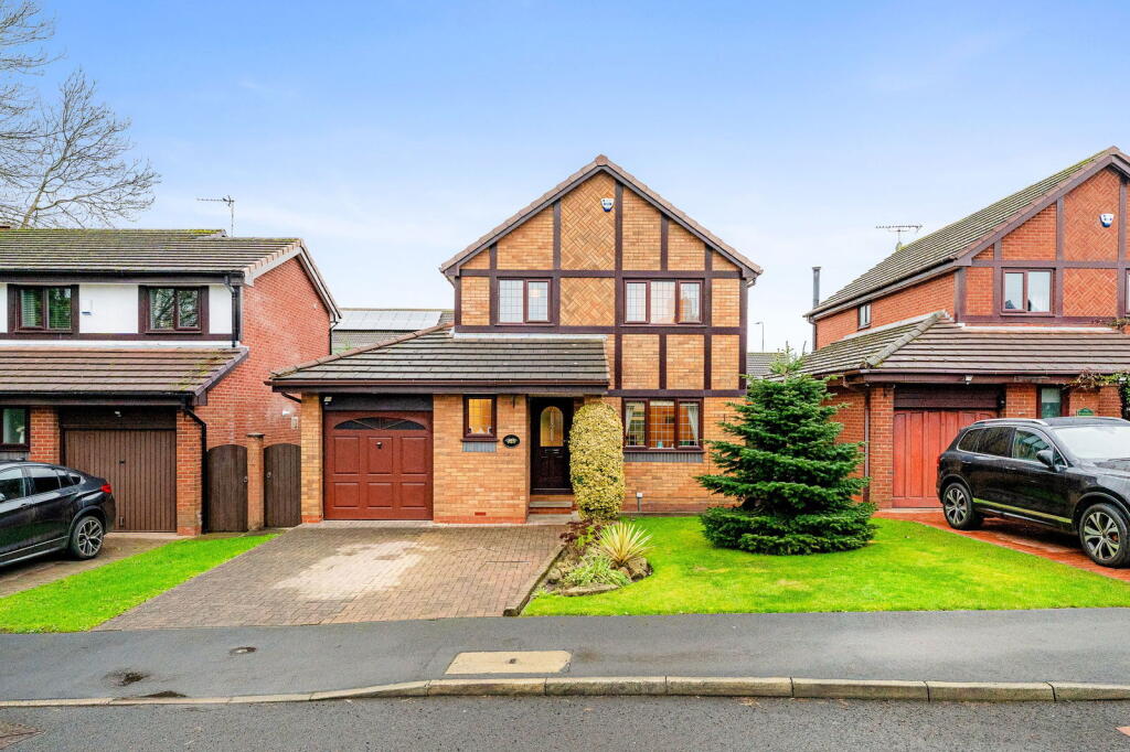 Main image of property: Moss Fold, Tyldesley, Manchester, M29 7FP