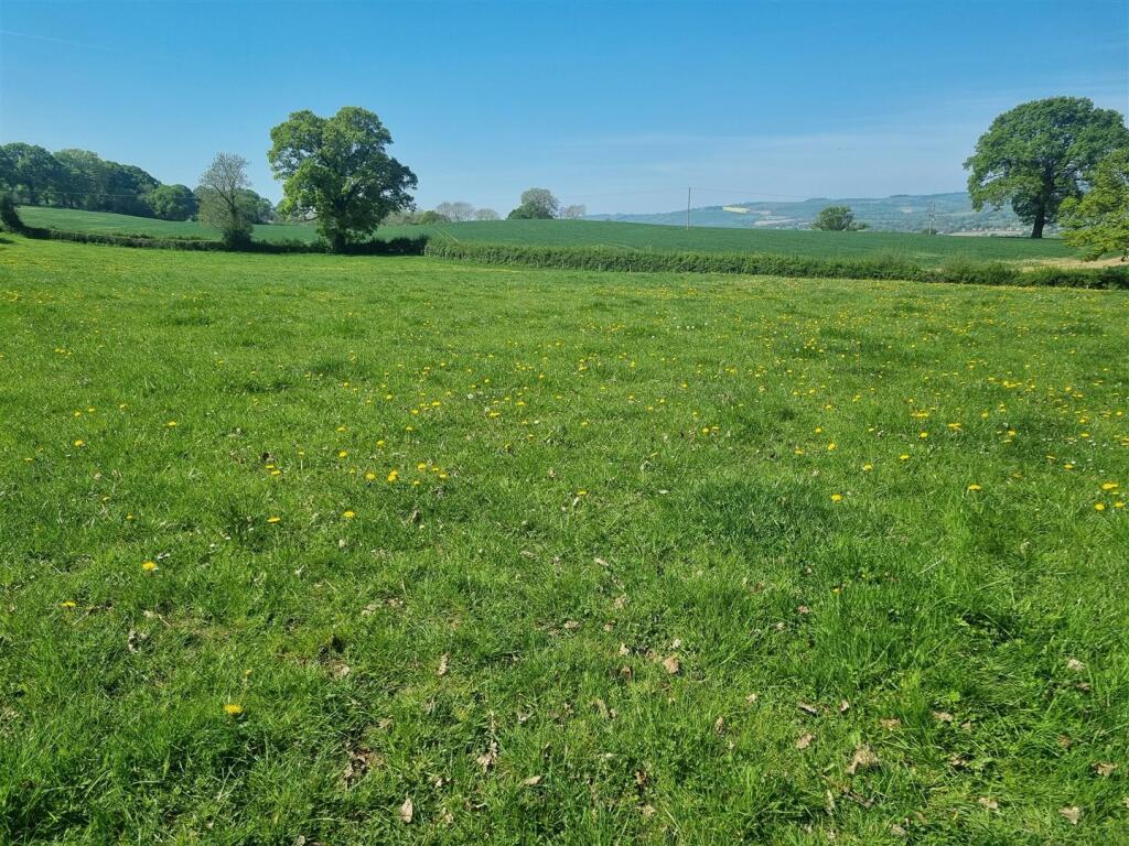 4.14 acres of Land adjoining Little Grimmer, Minsterley, Shrewsbury, SY5 0DP