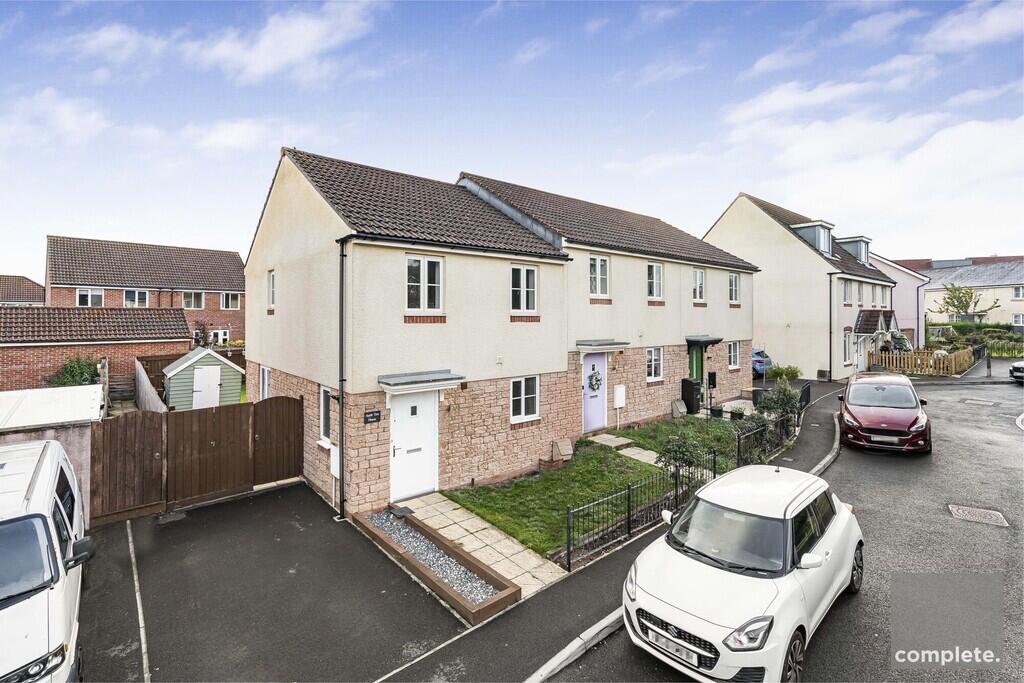 2-bed terraced on Barn Orchard, Cranbrook, £156,000