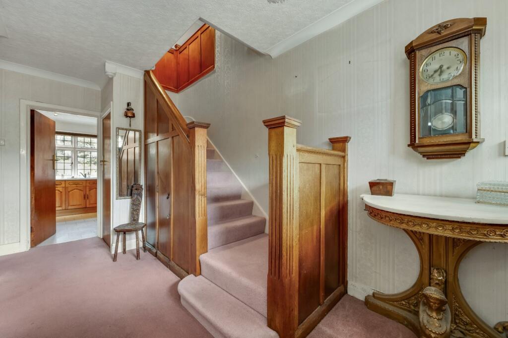 House in Kingston upon Thames - View 2