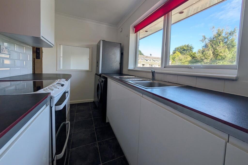 Apartment in Southampton - More