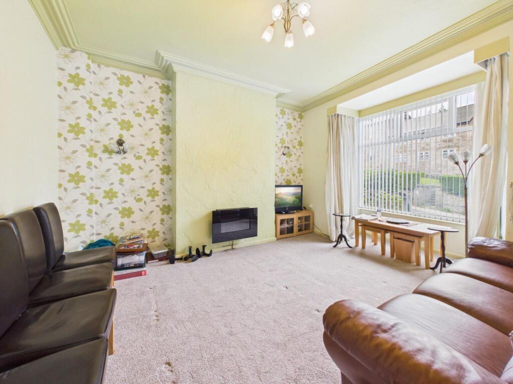 House in Bradford, West Yorkshire - View 2